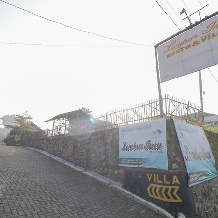 Lembur Incu Syariah Villa&Resto Lembang Exterior foto