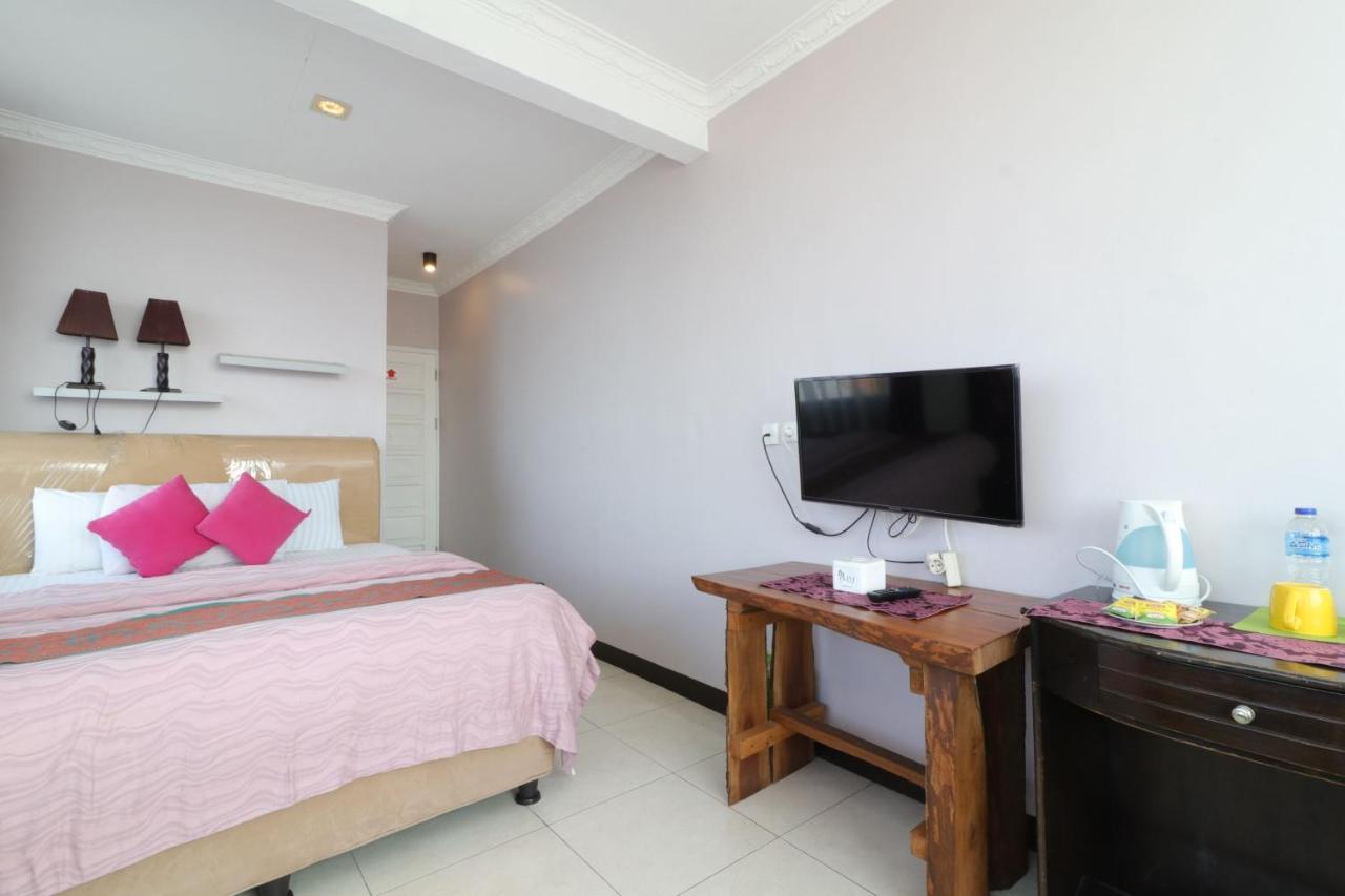 Lembur Incu Syariah Villa&Resto Lembang Exterior foto