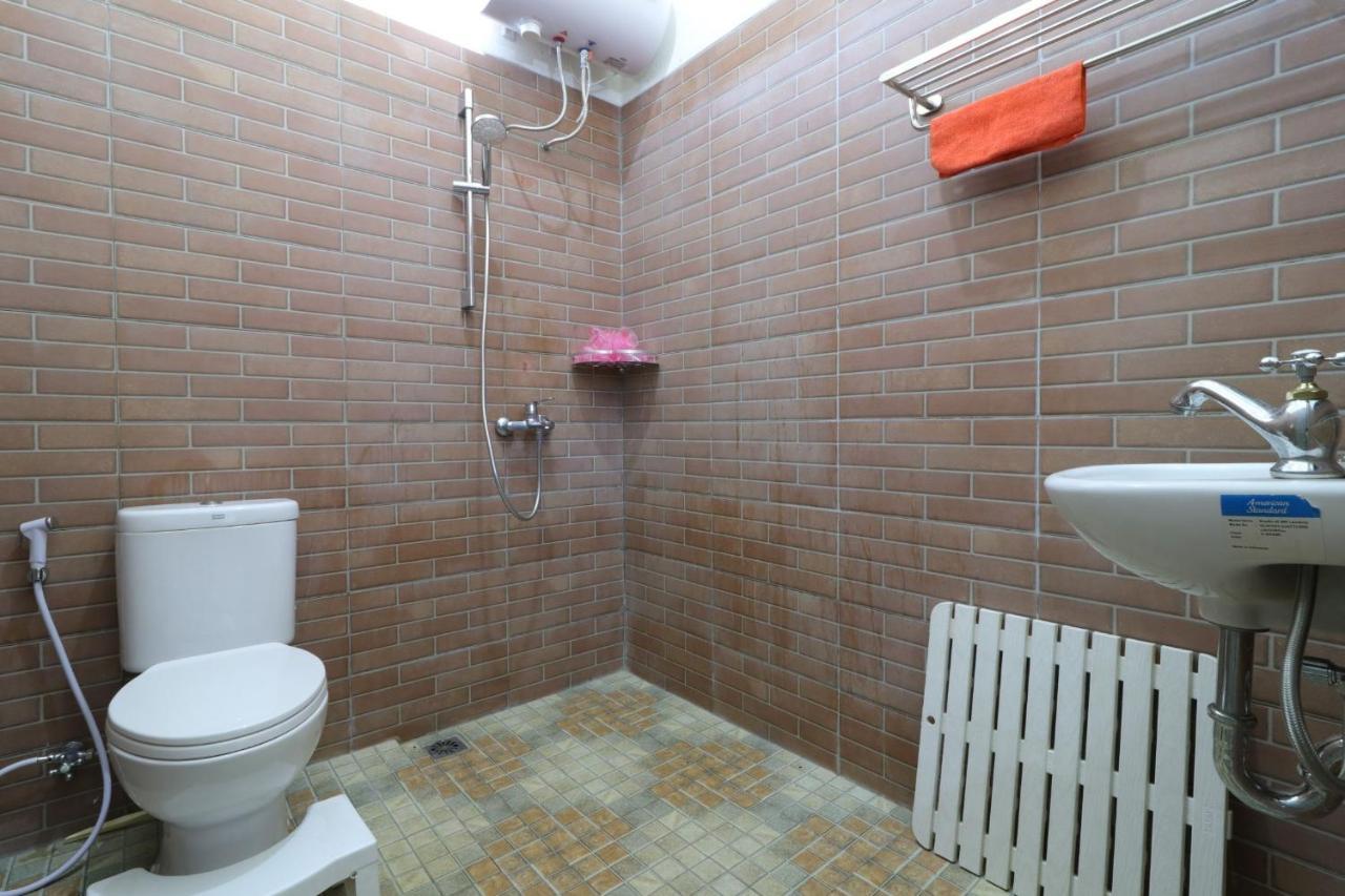 Lembur Incu Syariah Villa&Resto Lembang Exterior foto